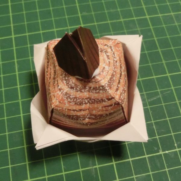 折り紙でケーキの立体折り方は難しい 高級スイーツ4種が100均のキットで完成 ちょちょいの工作部屋