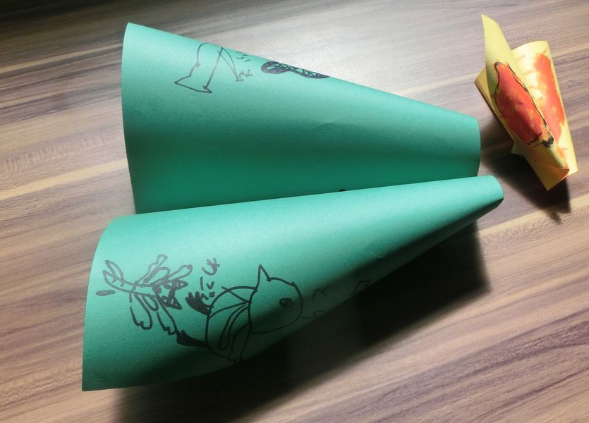 画用紙で作る凧の作り方 バード型のタコは揚がりやすくて子どもに人気 ちょちょいの工作部屋