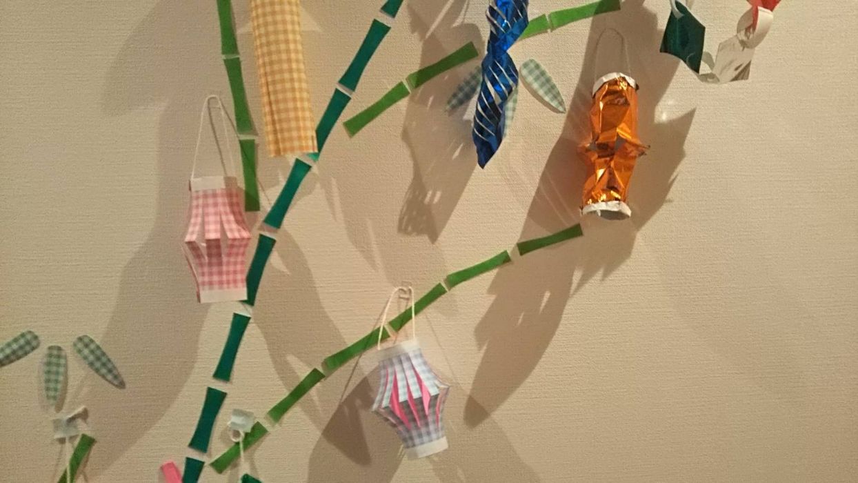 七夕飾りに折り紙の提灯 ちょうちん 簡単な作り方で保育園児にもできる ちょちょいの工作部屋